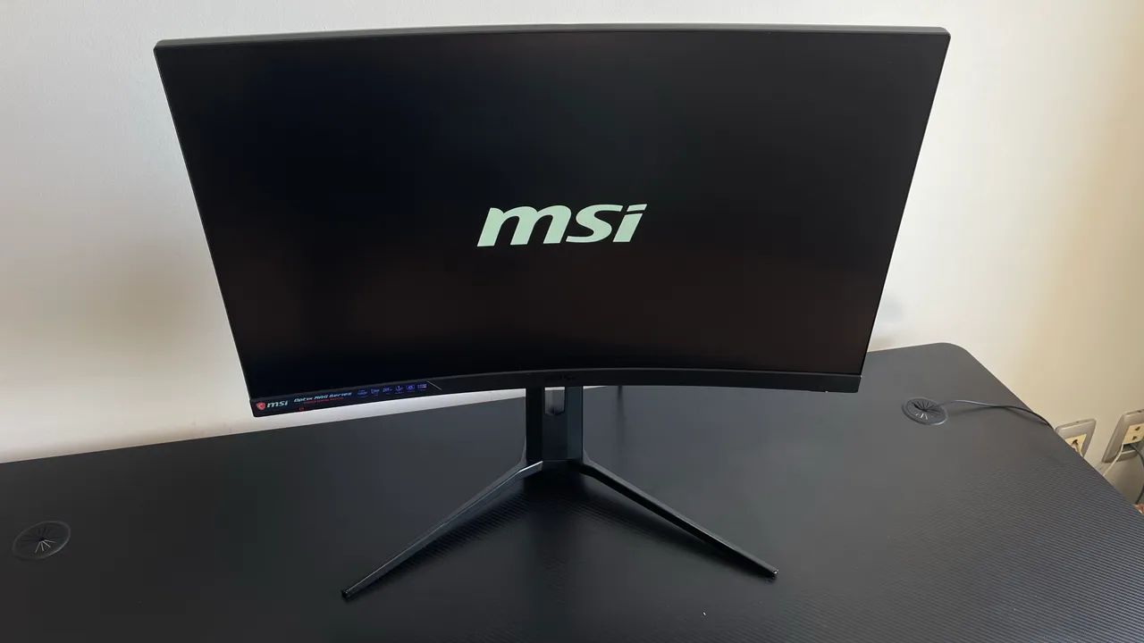 Monitor MSI 165hz - 27? tela curva  - Foto 4