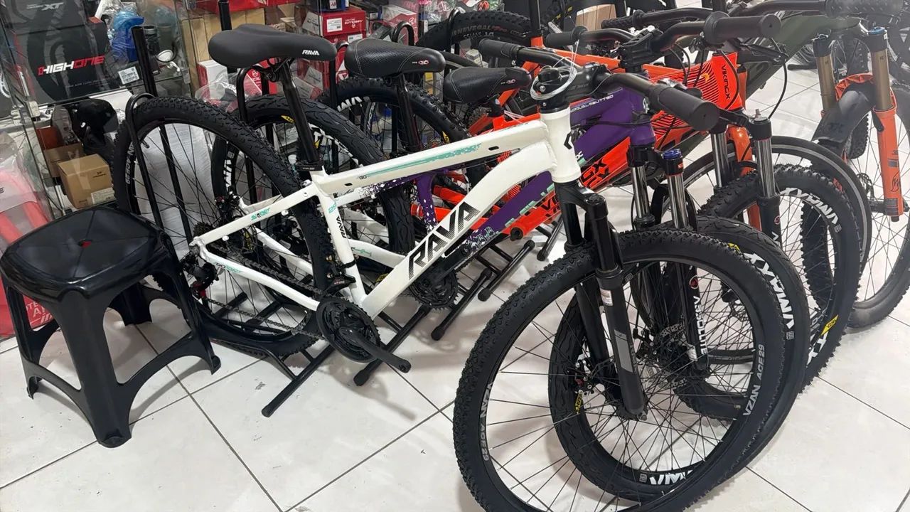 Vendo bicicleta nova nunca usada .  - Foto 2