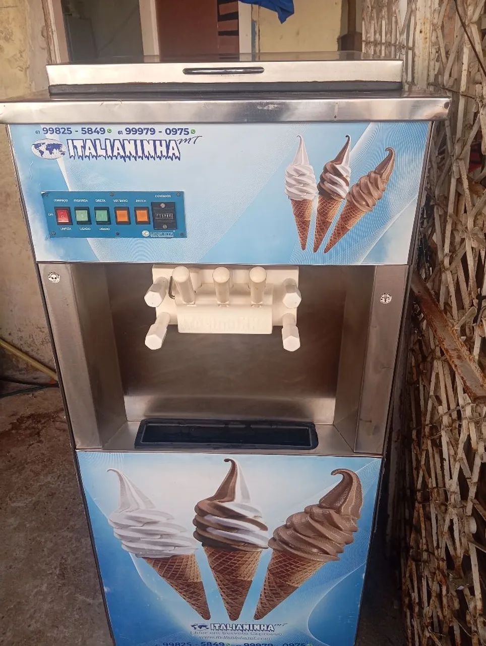 Máquina de sorvete 