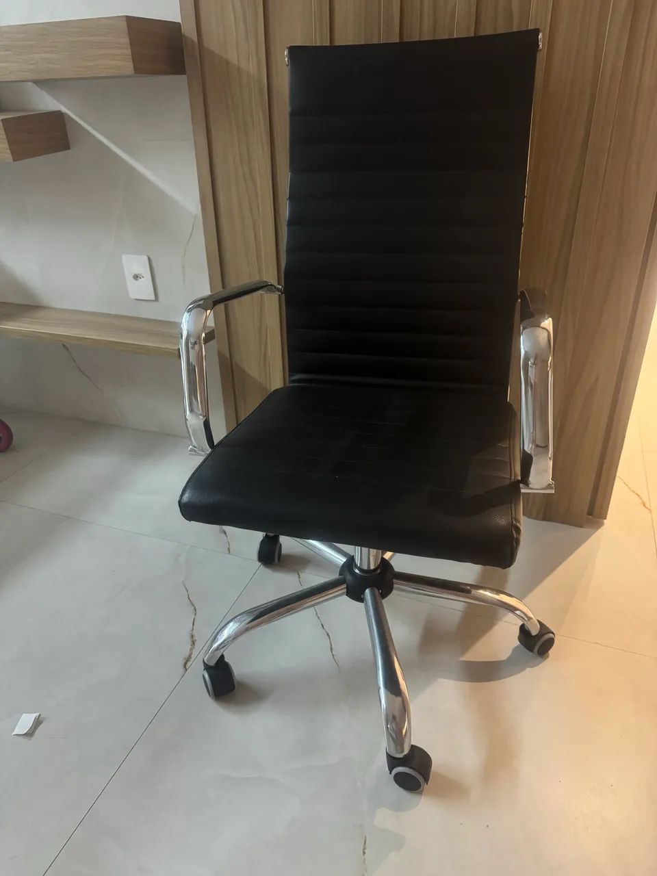 Cadeira escritório  - Foto 4