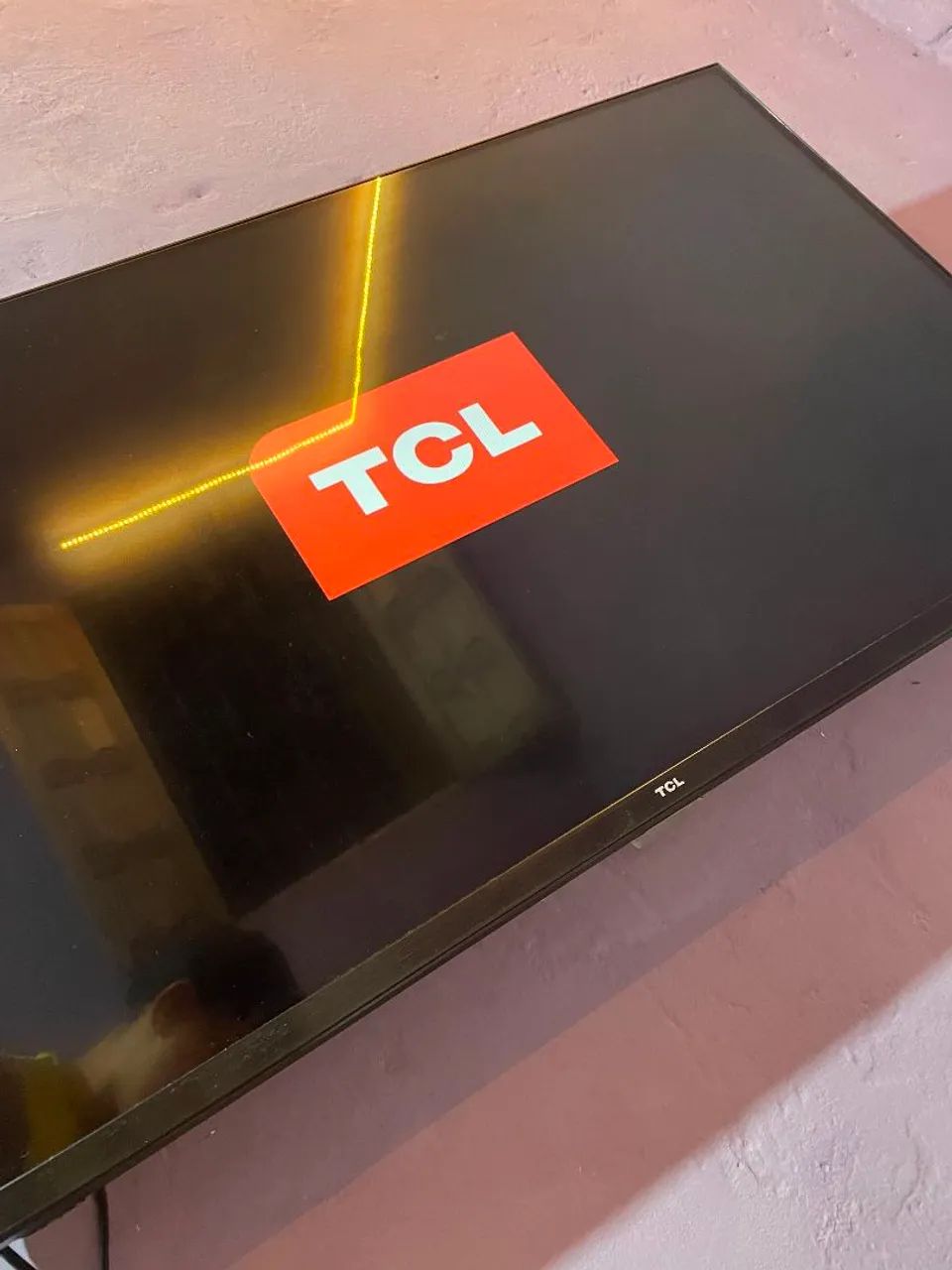 TV TCL BEM CONSERVADA  - Foto 2