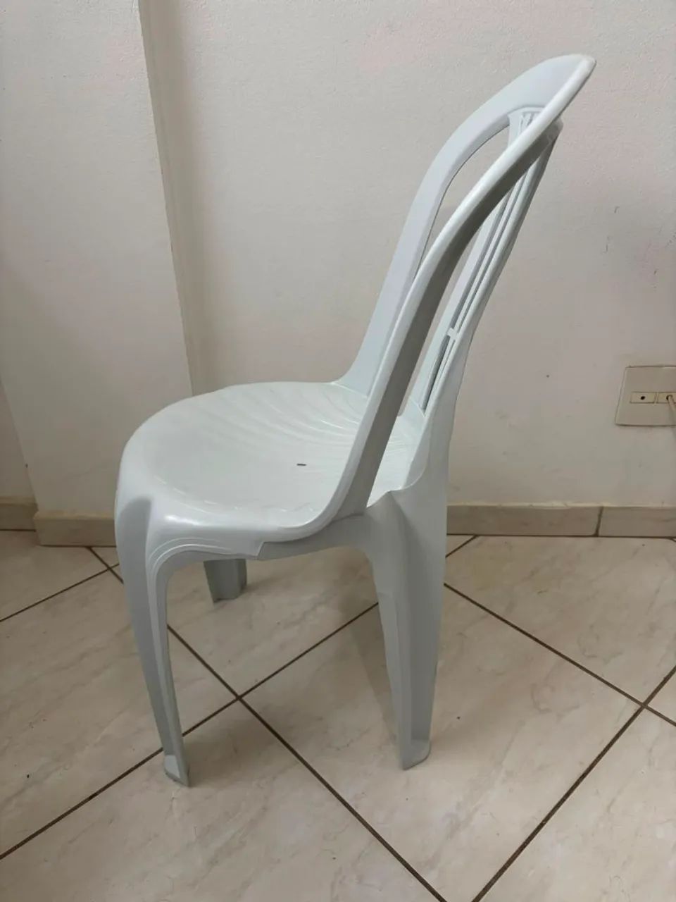 Cadeiras de plástico - Foto 5