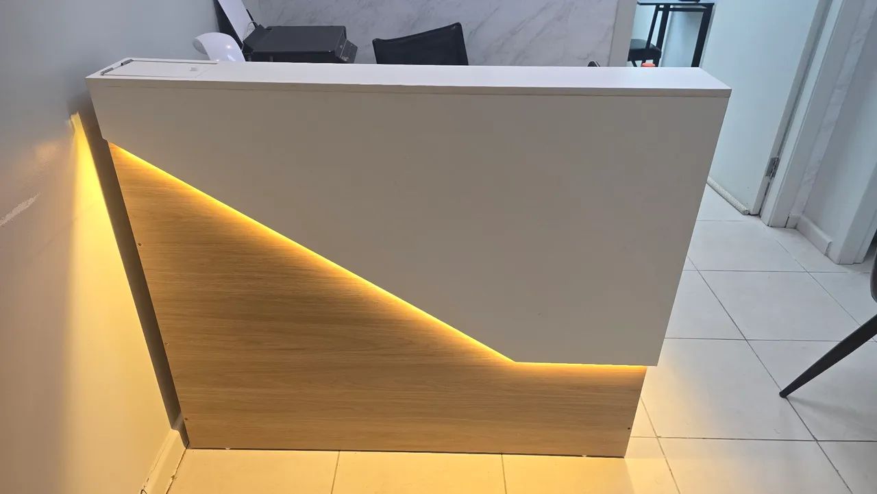 Balcão recepção 