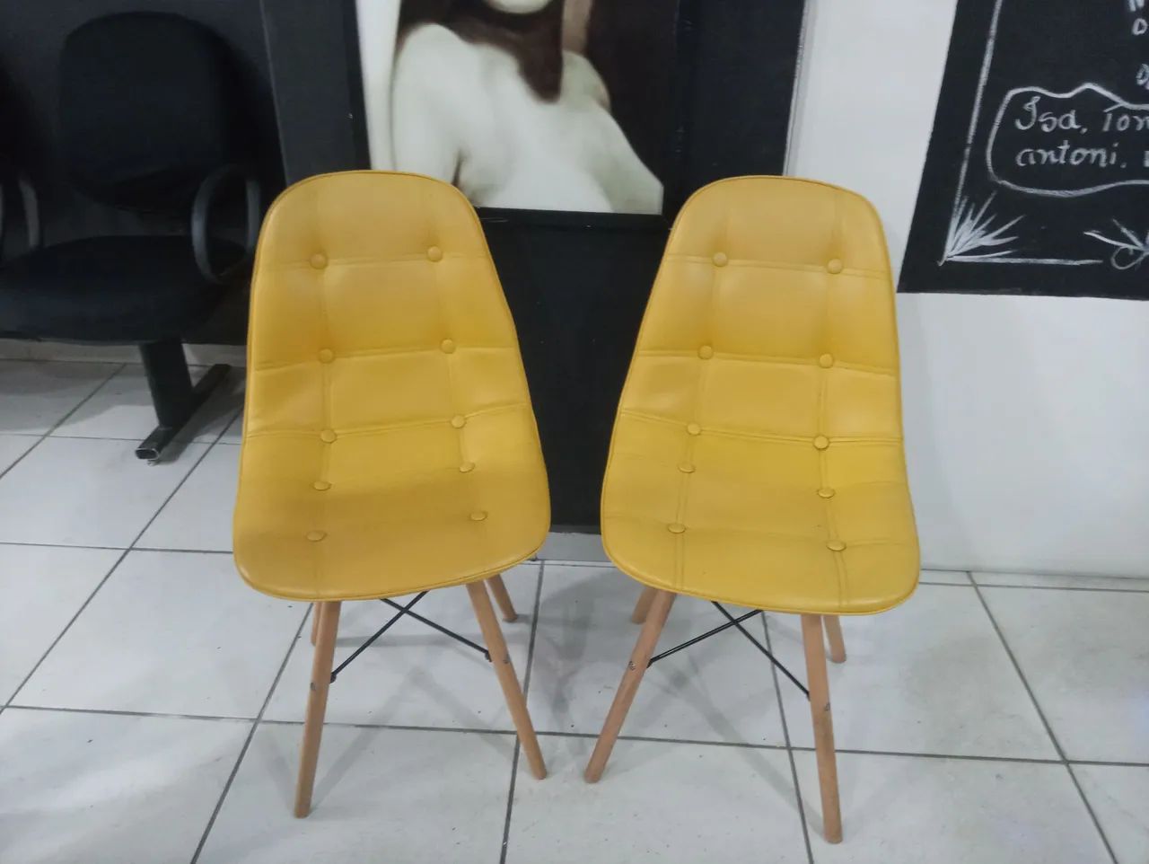  Vendo cadeiras estofadas