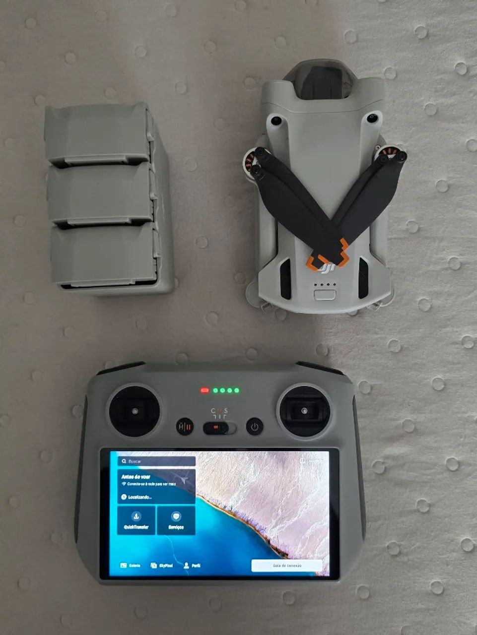 DJI Mini 3 Pro + Fly More Combo + DJI RC com Tela + Acessórios - Foto 4