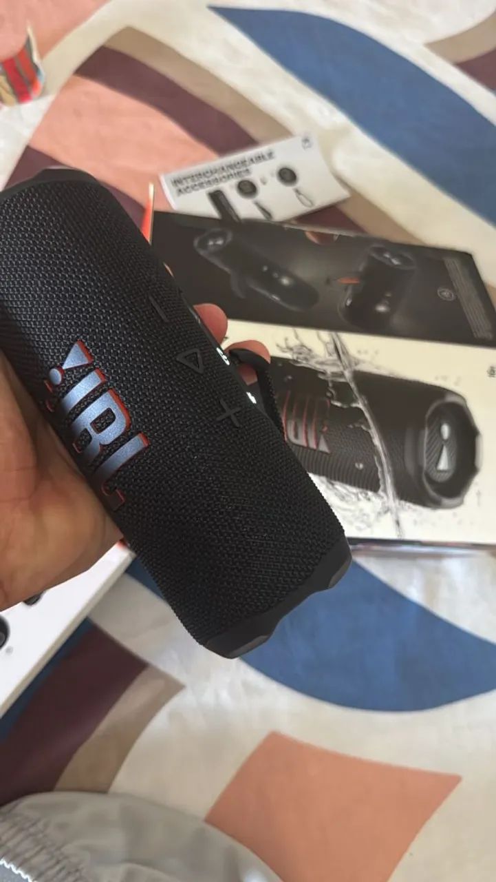 JBL Flip 7 