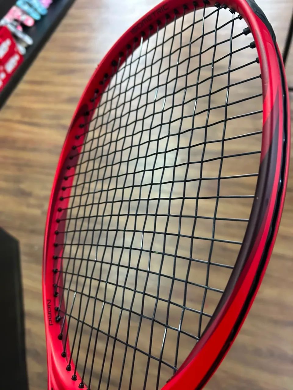 Yonex Vcore 98 305gr Redflame  - Foto 5