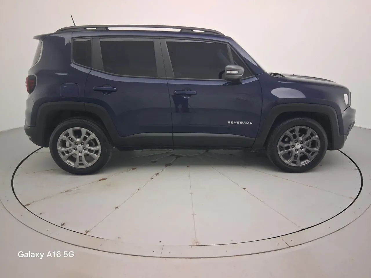 Jeep Renegade Long. T270 1.3 TB 4x2 Flex Aut., foto 6 de 18