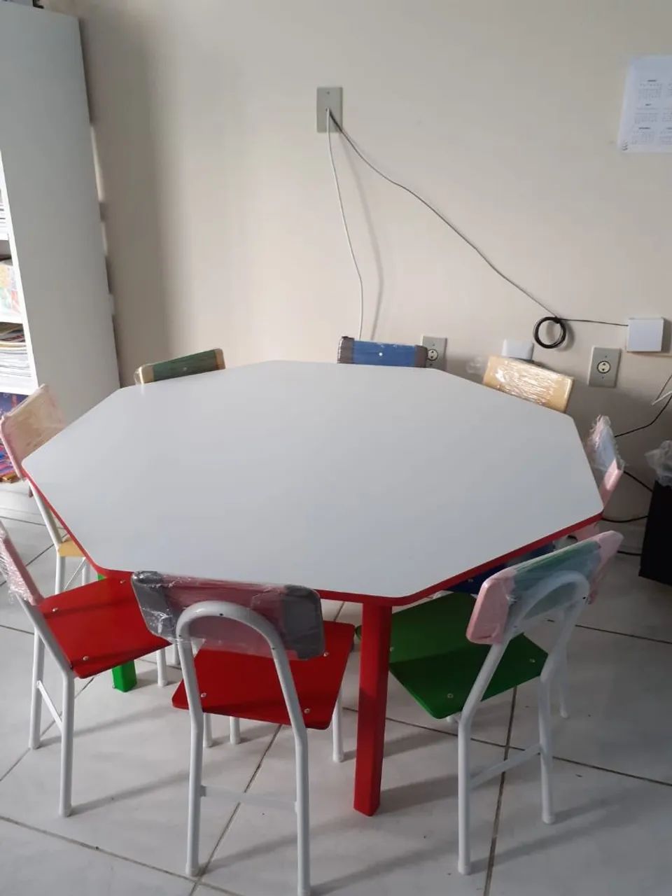 Mesa escolar65573829675139120