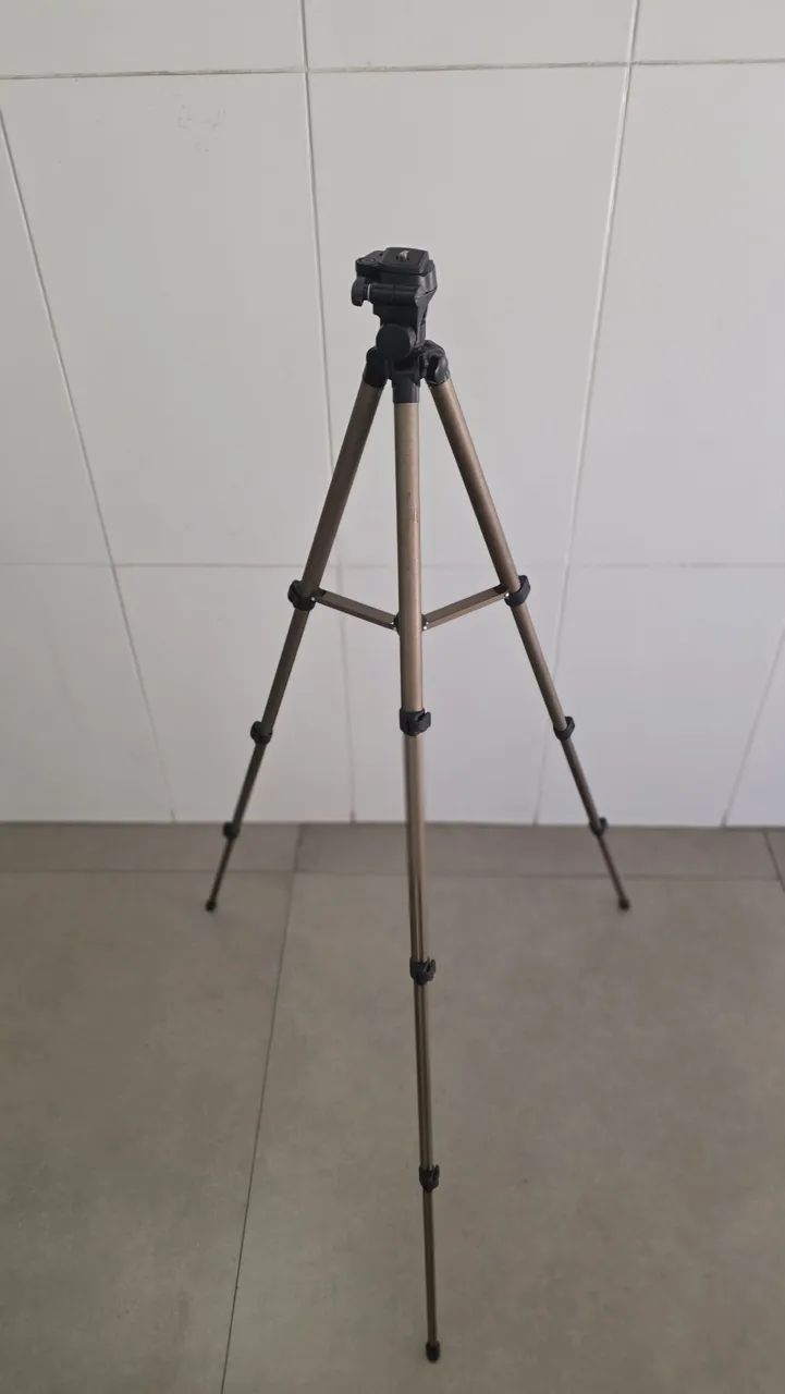 Tripé camera - Acessórios para Câmeras e Filmadoras - Freguesia
