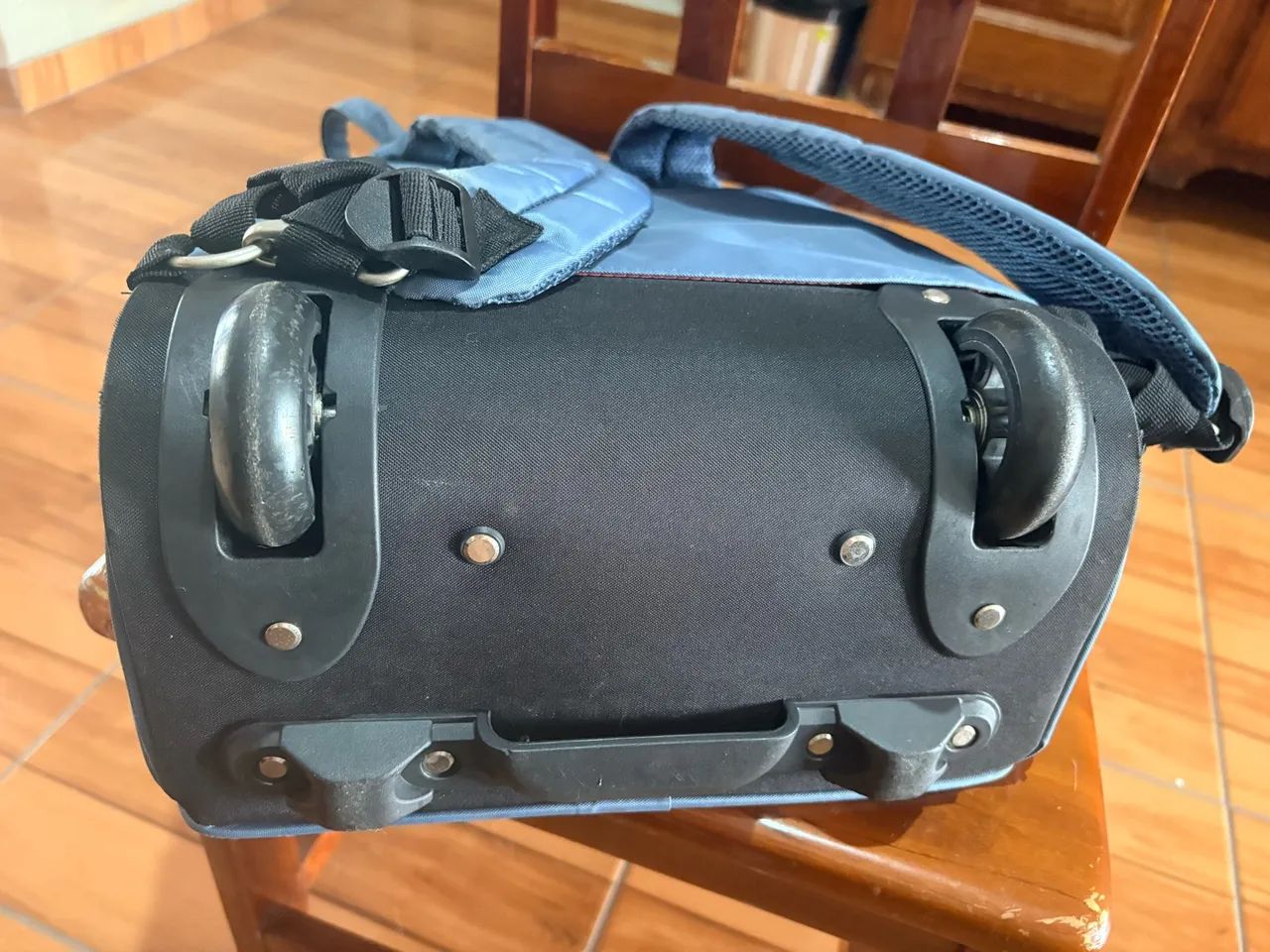 Mochila Rodinha Imaginarium  - Foto 4