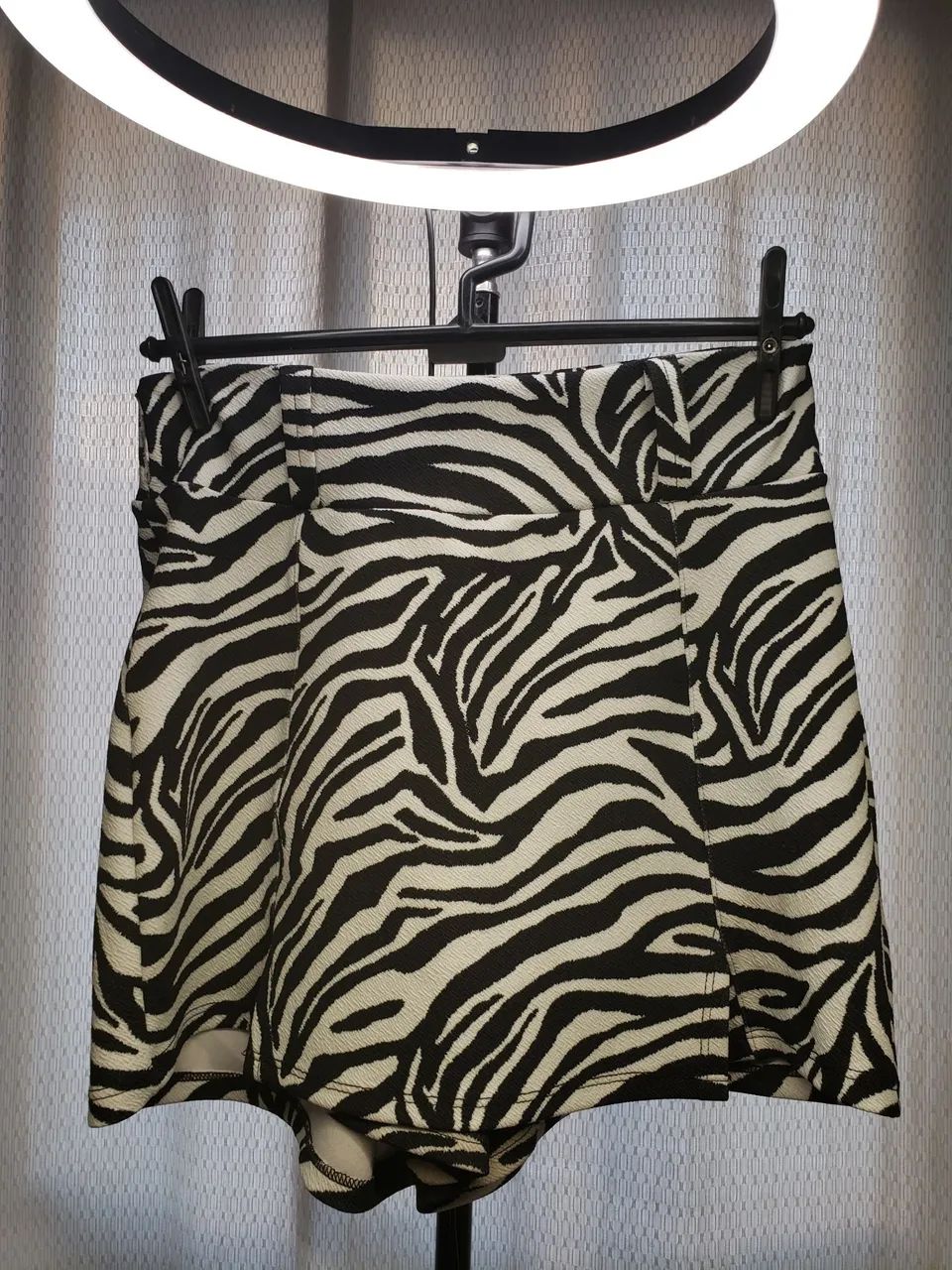 Short Saia Zebra