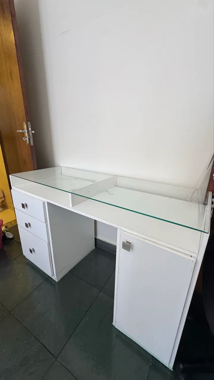 Escrivaninha MDF com tampo de vidro  - Foto 2