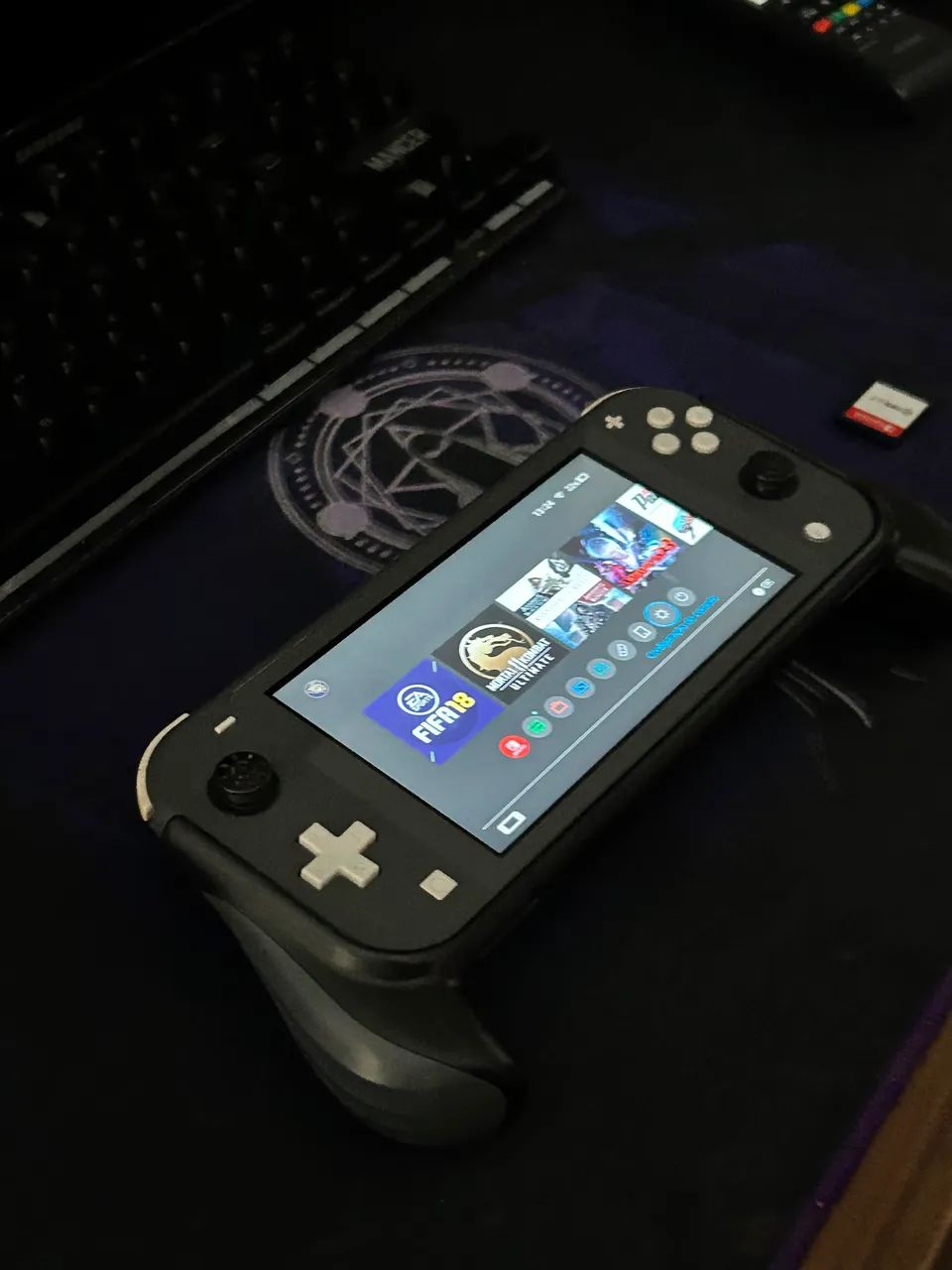 NITENDO SWITCH LITE