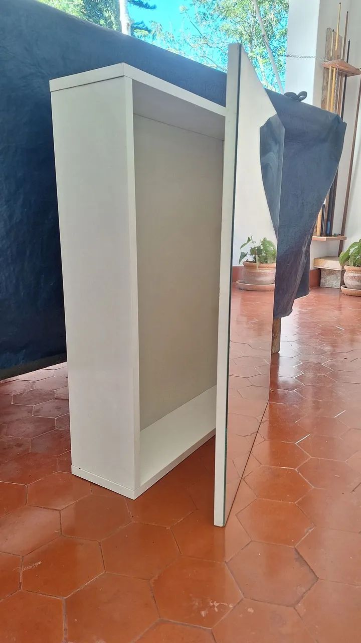 Armário Espelheira 