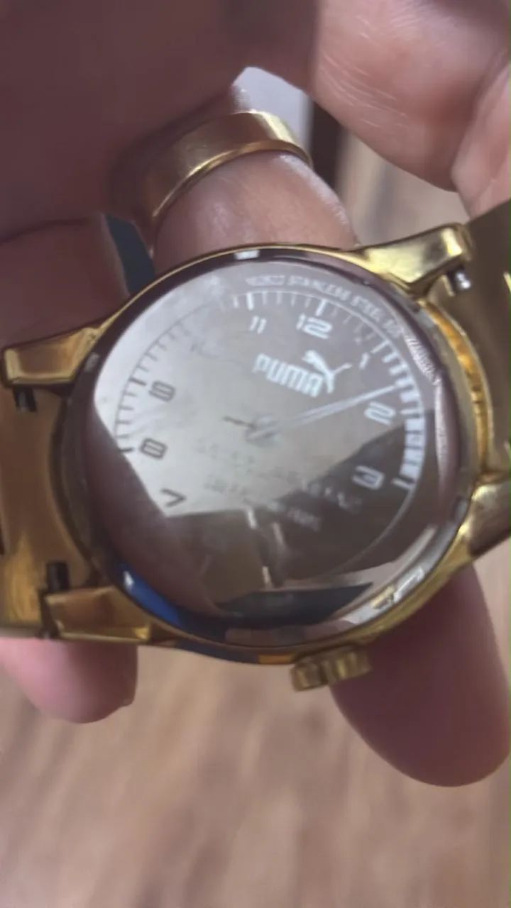 Relógio Puma dourado  - Foto 3