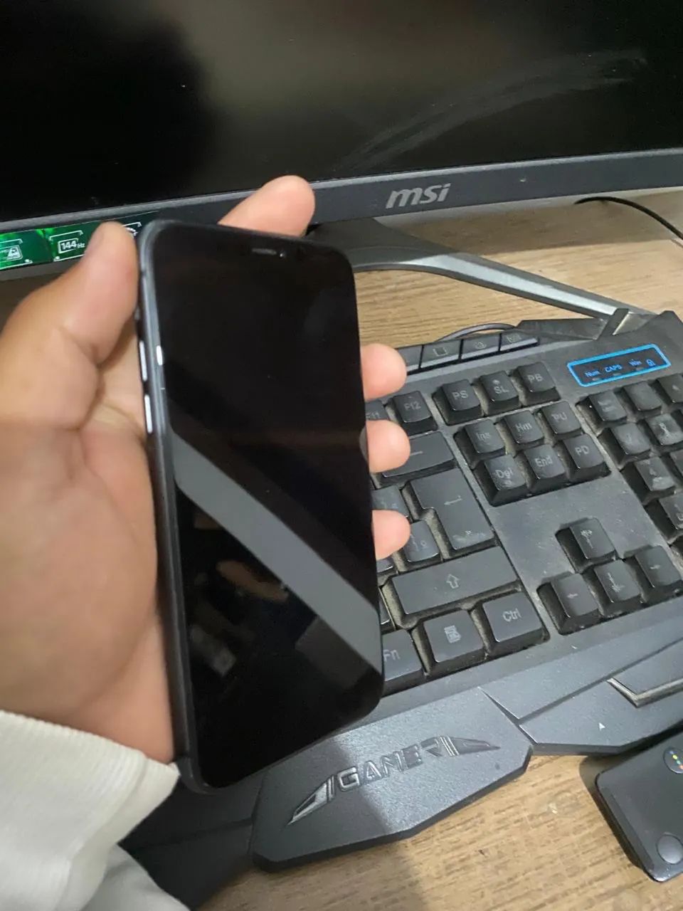 iPhone 11