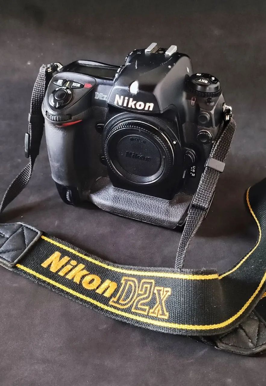 Camera Digital Nikon D2x 