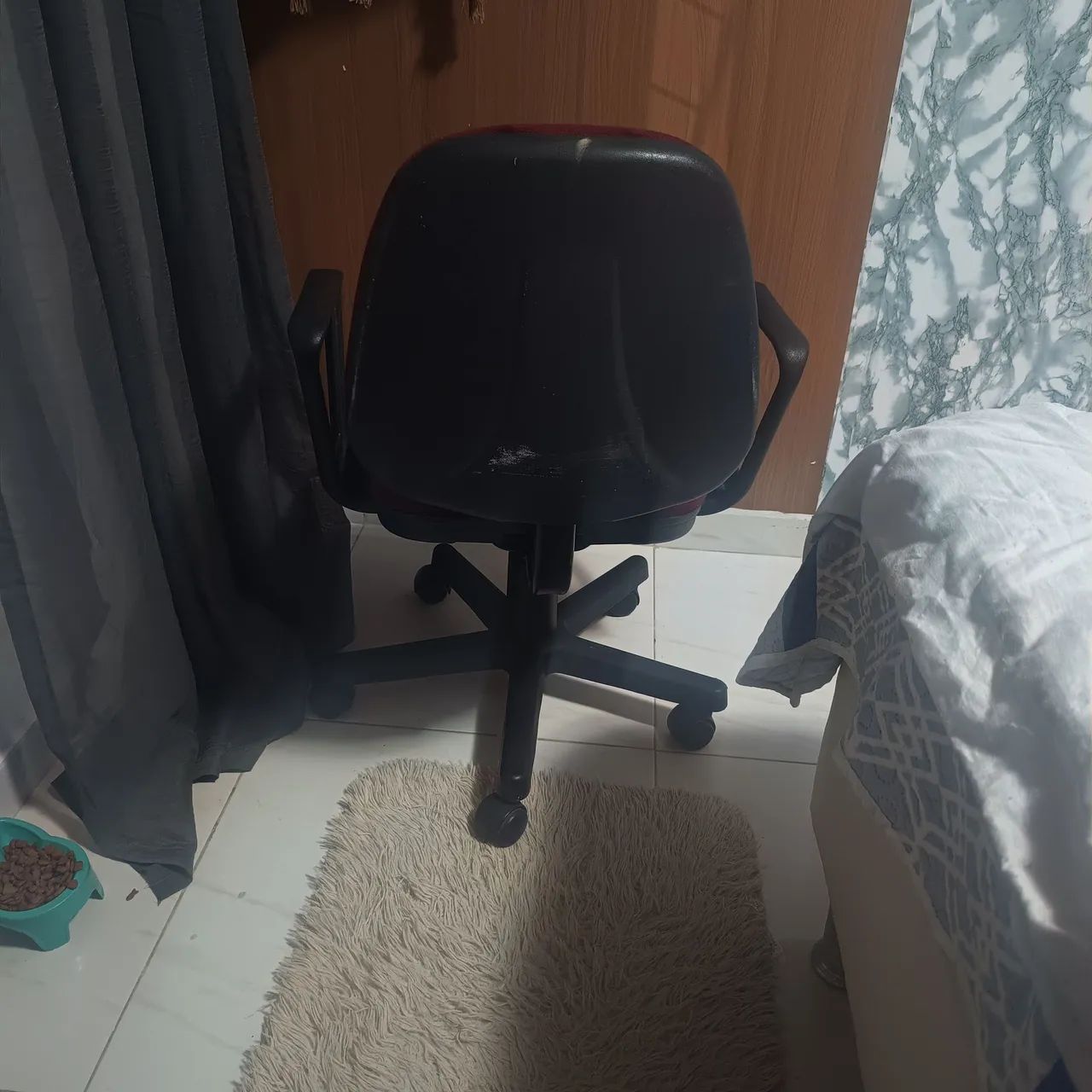 Vendo cadeira para estudos  - Foto 3