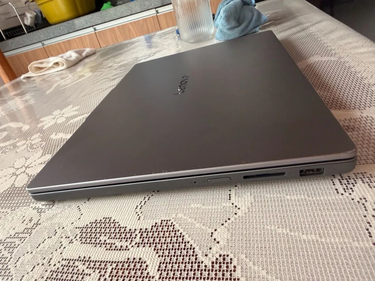 Notebook Lenovo  - Foto 2