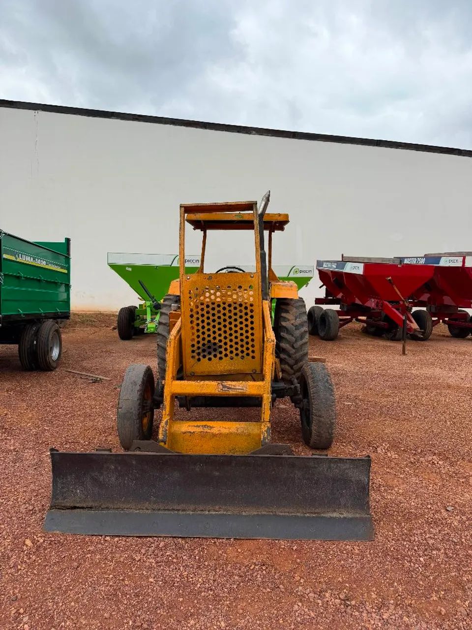 Vendo trator Valmet 68 - Foto 2