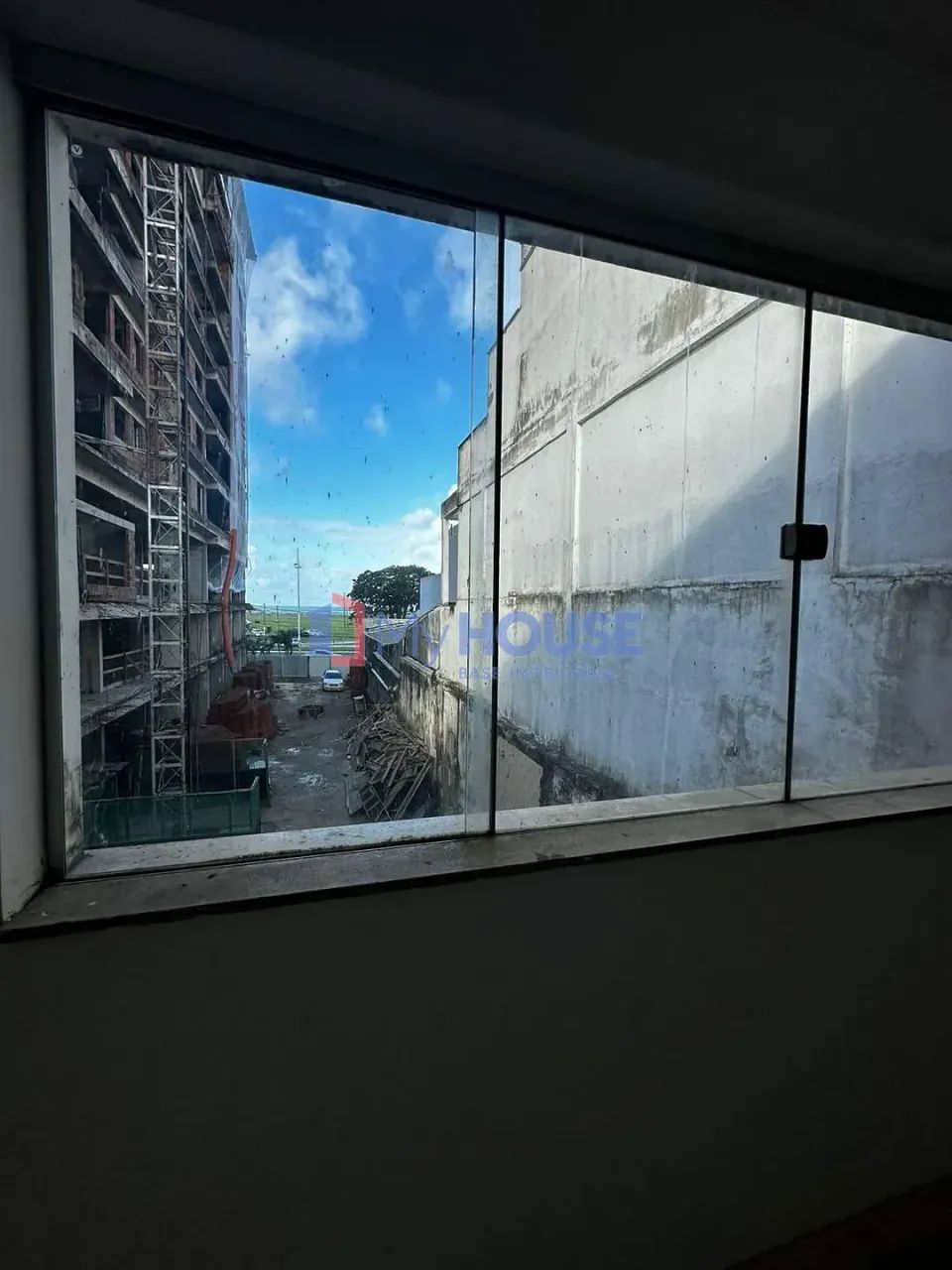 Sala comercial em prédio no centro de Ilhéus para venda ou locação, Centro, Ilhéus, BA - Foto 2