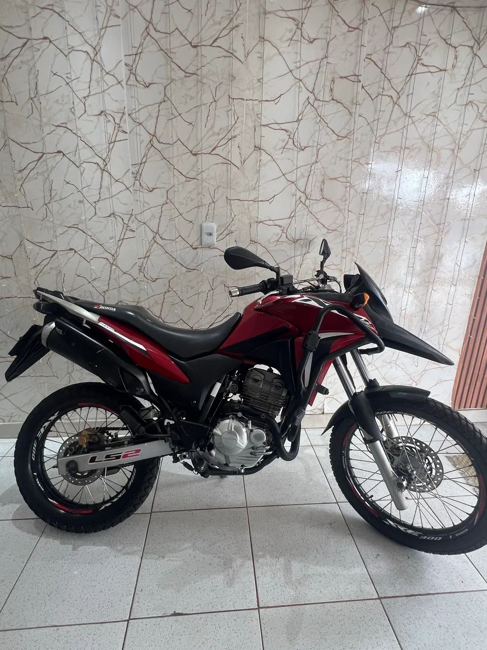 Xre 300 2010