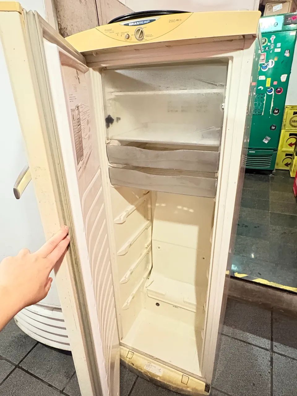 FREEZER BRASTEMP 280 - Foto 2