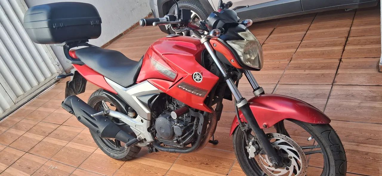 Fazer 250 muito conservada 