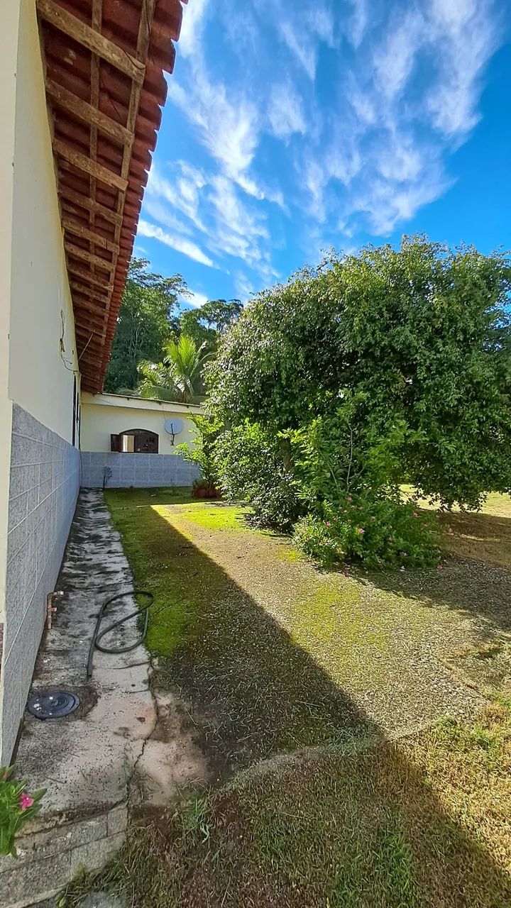 Vende-se casa com três lotes. - Foto 5