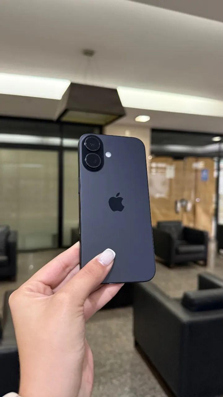 16 PRETO 128GB SEMINOVO ?
