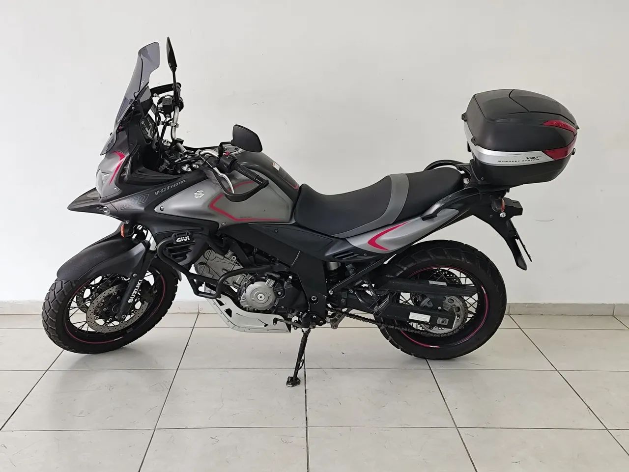Dl 650 XT  V Strom 2018  - Foto 2