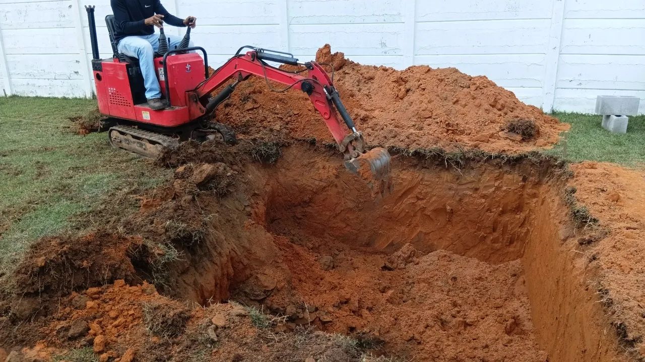 Escavações Baldrames Piscinas e Valetas em Geral - Foto 3