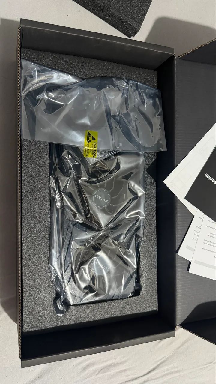RTX 4070 Ti Galax - Foto 3