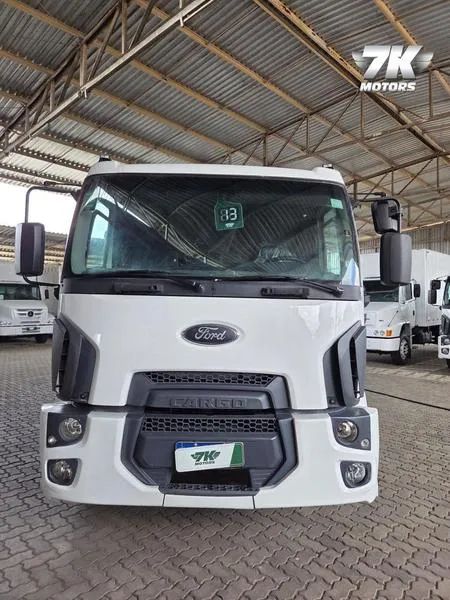 FORD CARGO 1319 2013 - Foto 2