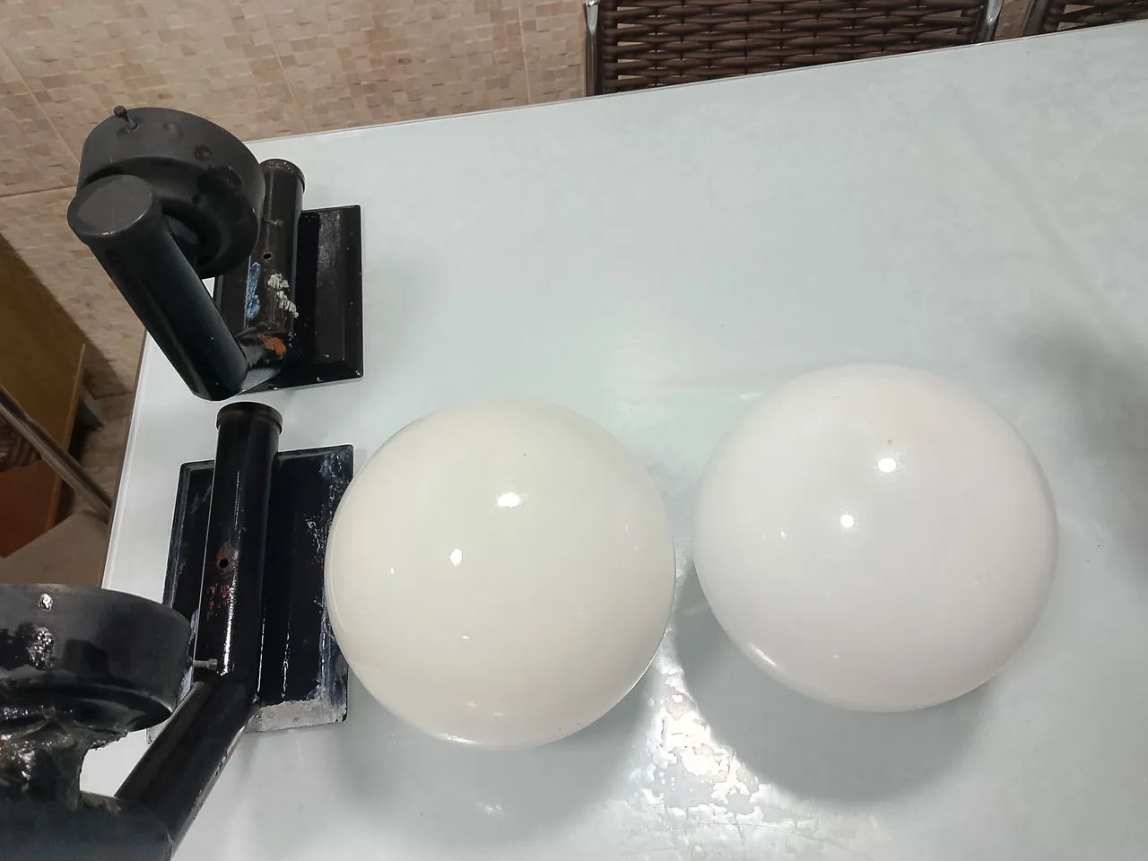 Arandela Globo branco 