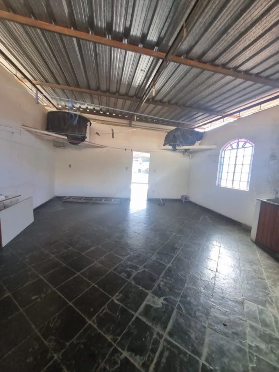 Casa com 4 quartos para alugar em Sabará - Foto 2