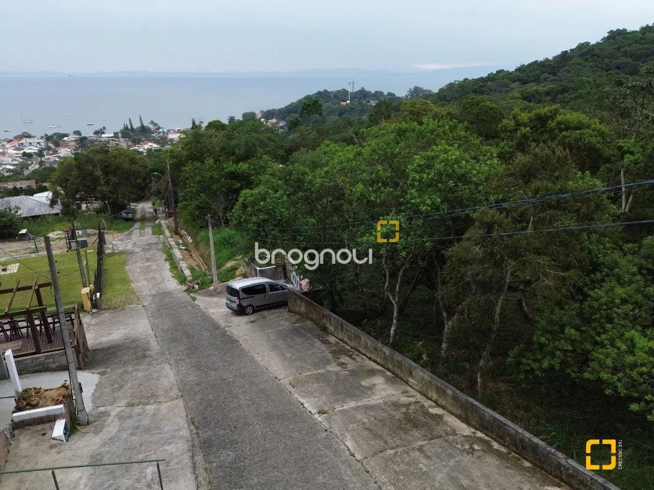 Brognoli Vende - Terreno Com 14.106,35 m² Em Sambaqui - Foto 3