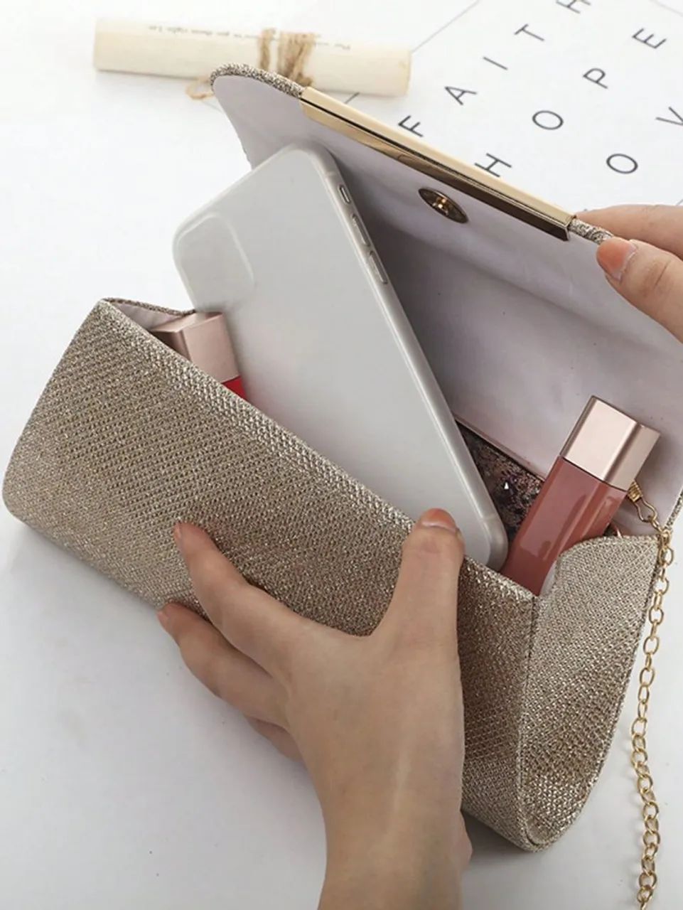 Bolsa Balde Decorada com Strass - Foto 5
