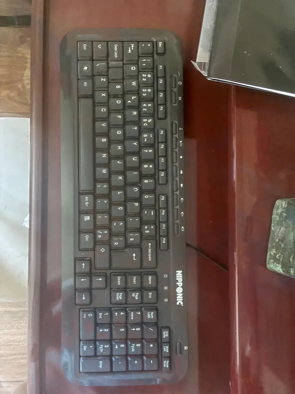 Kit de Periféricos para Computador ? Teclado + Mouse + Caixinhas de Som