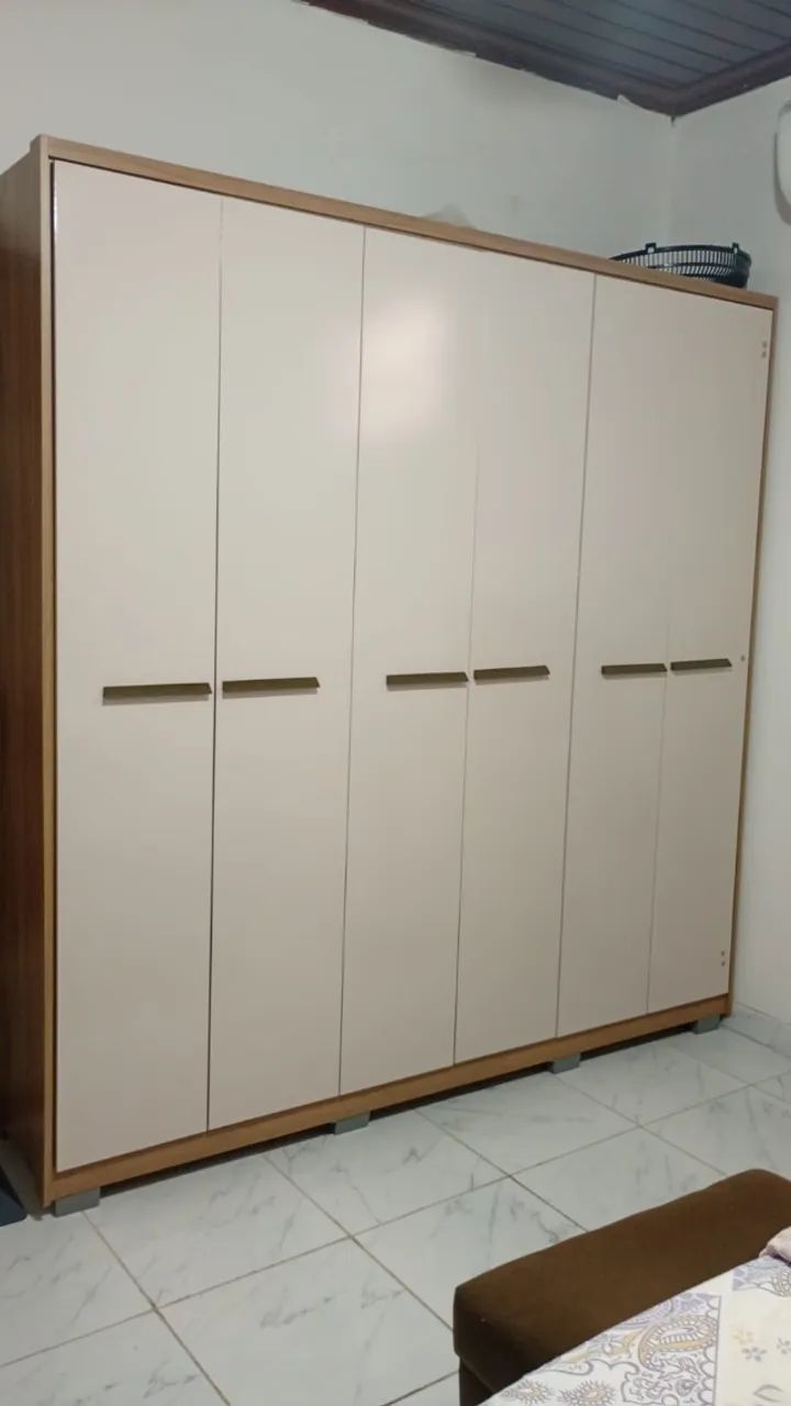 Guarda roupa 6 portas  - Foto 4