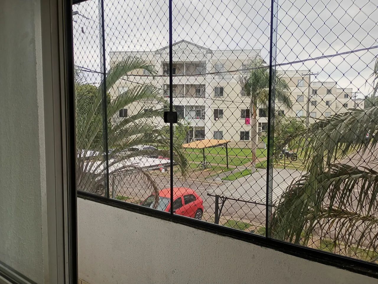 Alugo apartamento 