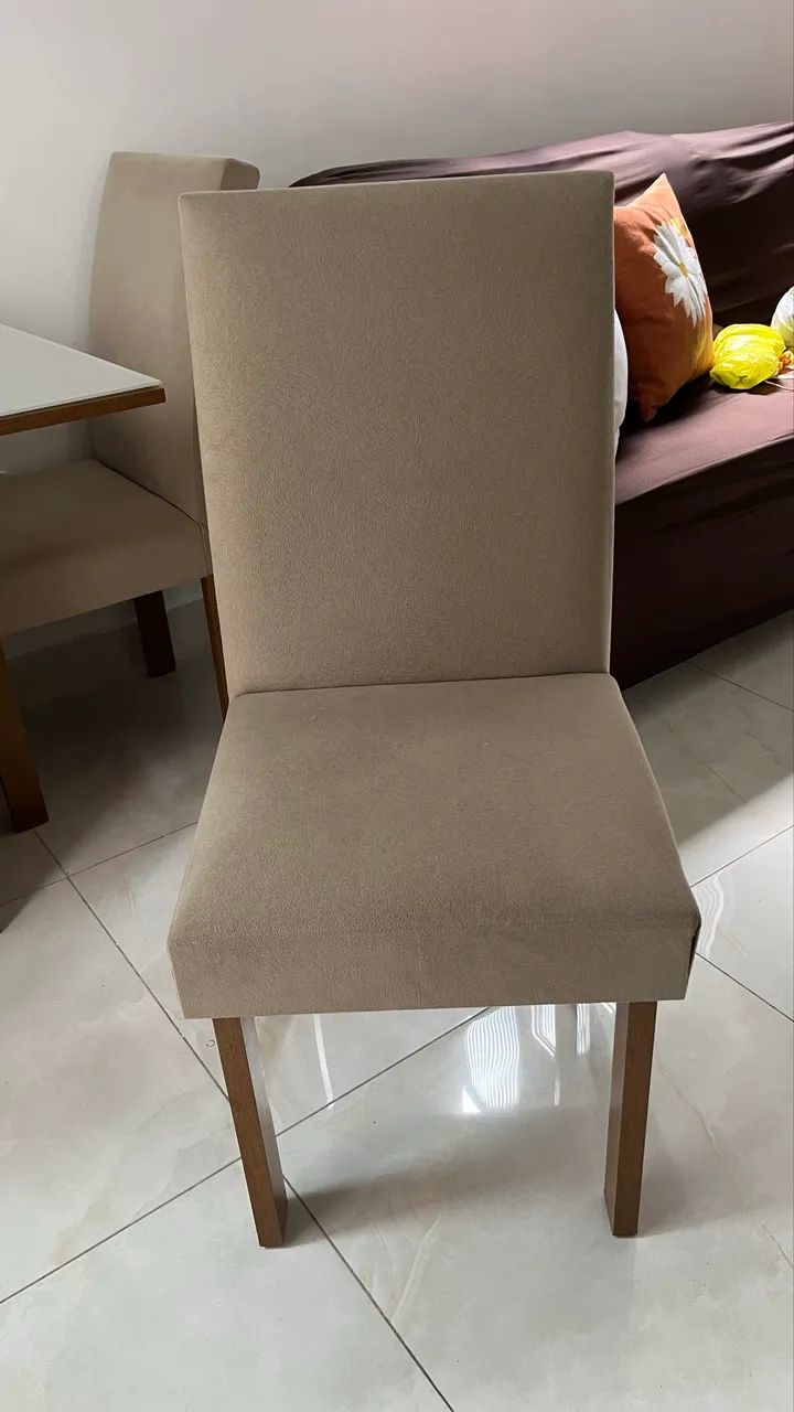 VENDO MESA DE JANTAR  - 4 cadeiras - Foto 4