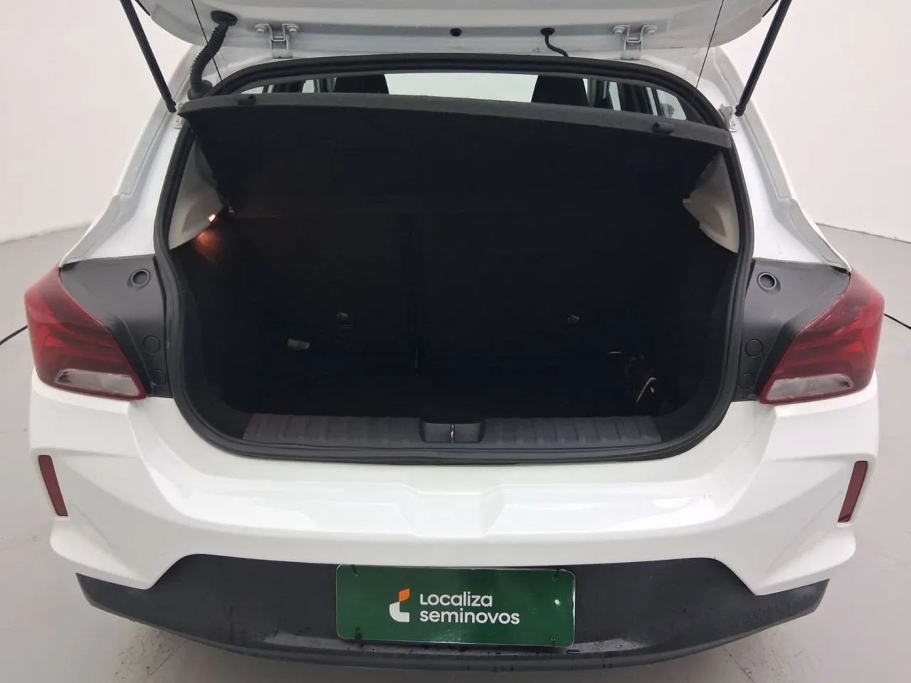 Chevrolet Onix Hatch LT 1.0 12V Flex Mec. 4P, foto 9 de 18
