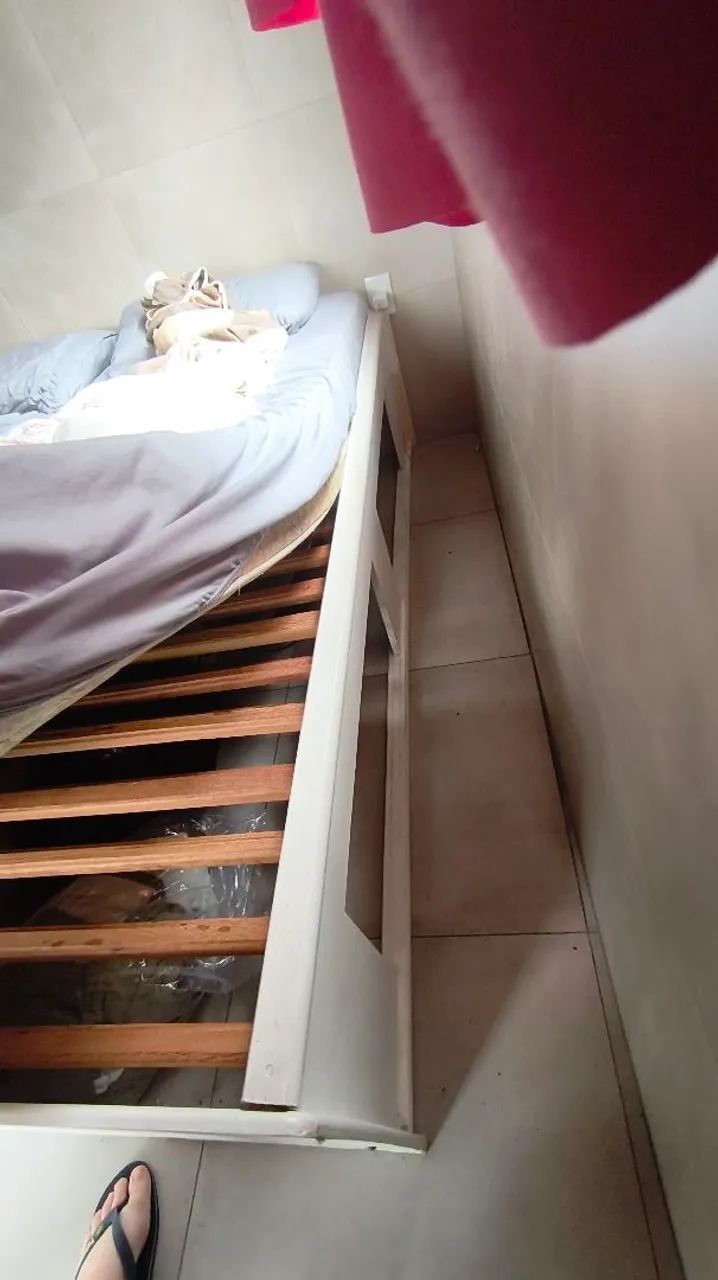 Vendo cama e colchão queen - Foto 5