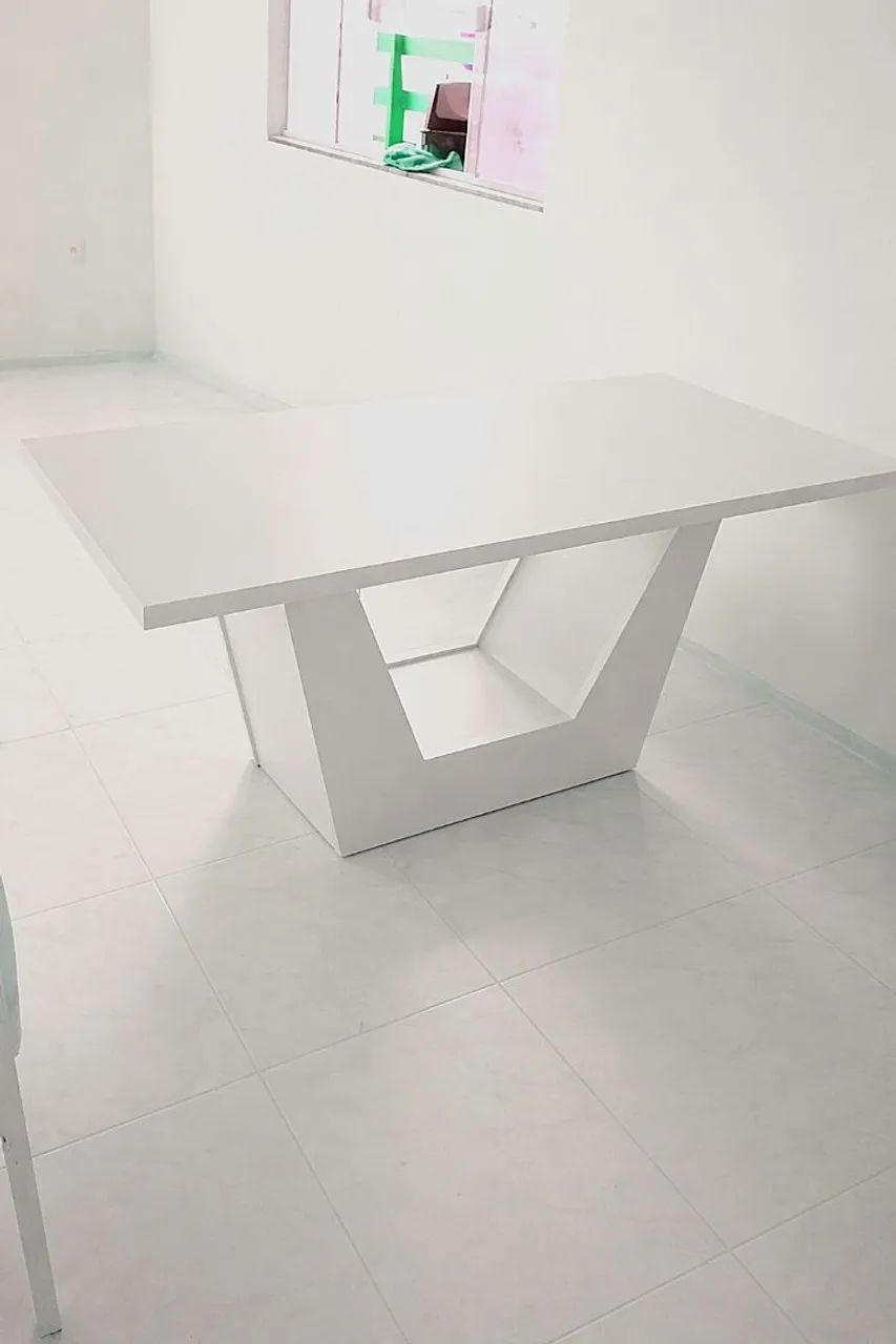 Mesa de jantar sob encomenda MDF 