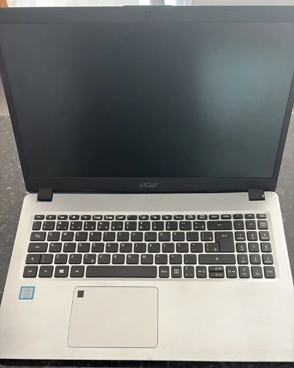 Notebook para retirar peças