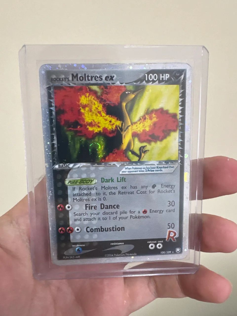 Moltres Ex da equipe Rocket em INGLÊS com swirl  - Foto 4