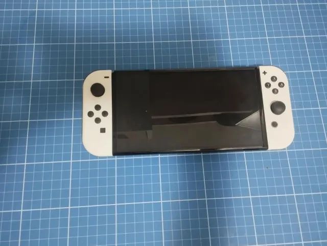 Nintendo Switch OLED Desbloqueado + SD 256GB + Caixa + Case
