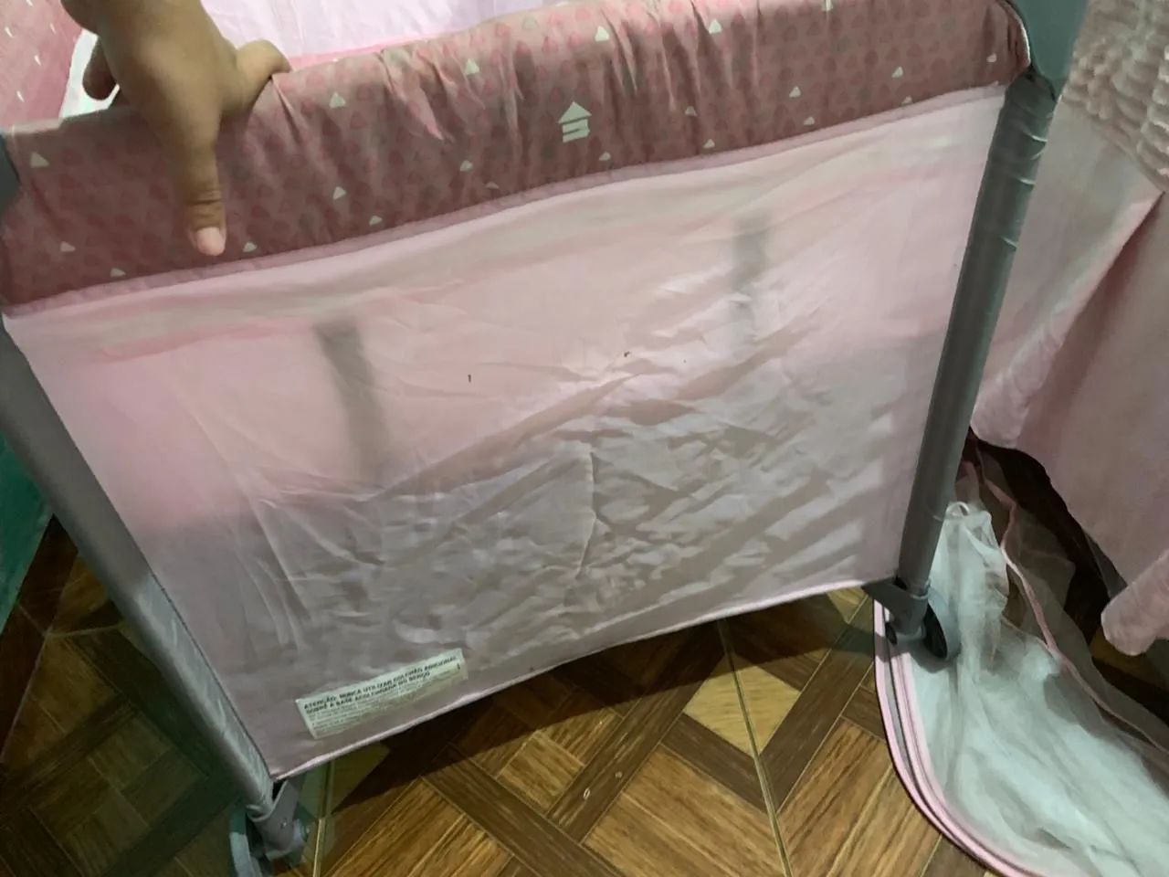 Berço cercado muito pouco usado em estado de novo  - Foto 3